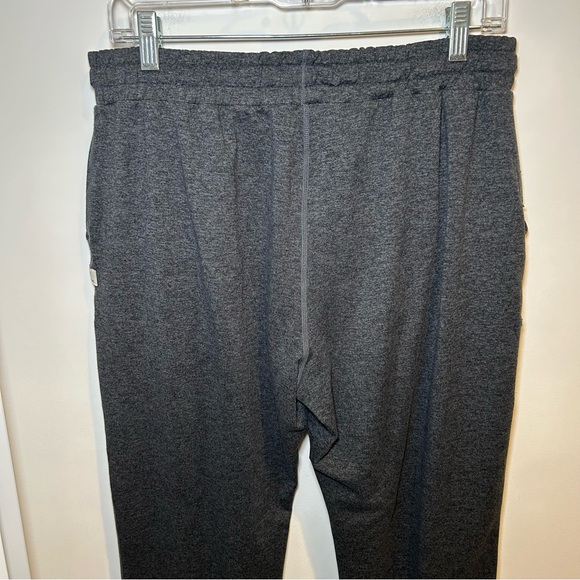 Vuori Performance Jogger Sweatpants Charcoal Heather Size Medium - Picture 8 of 11